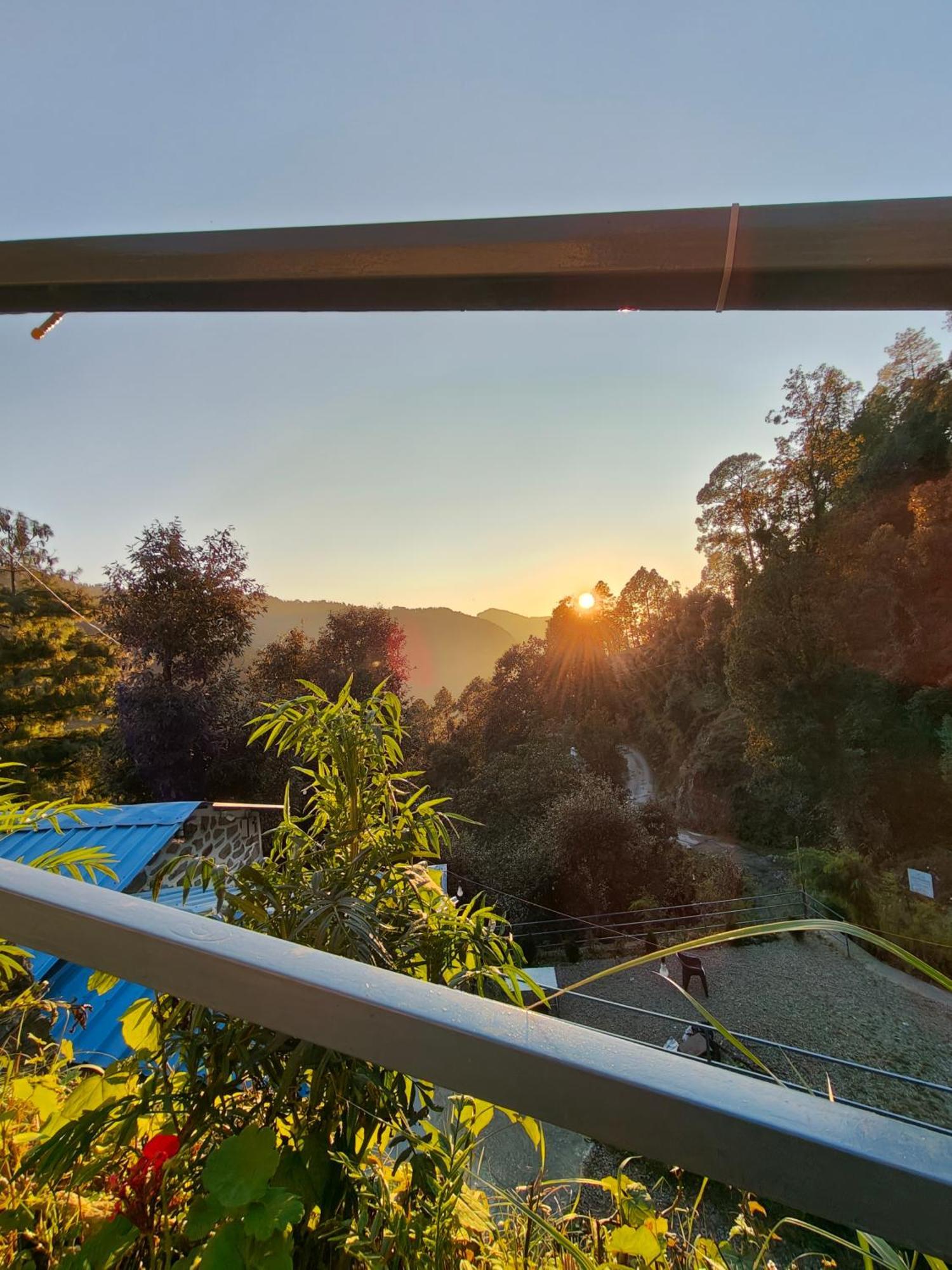 Himwanderer Camps & Cottages Pangot Nainital Exterior foto